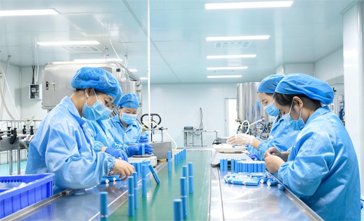 修康药业集团工厂生产车间